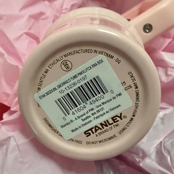 Stanley Blush Pink quencher tumbler 30 oz h2o - Picture 7 of 7